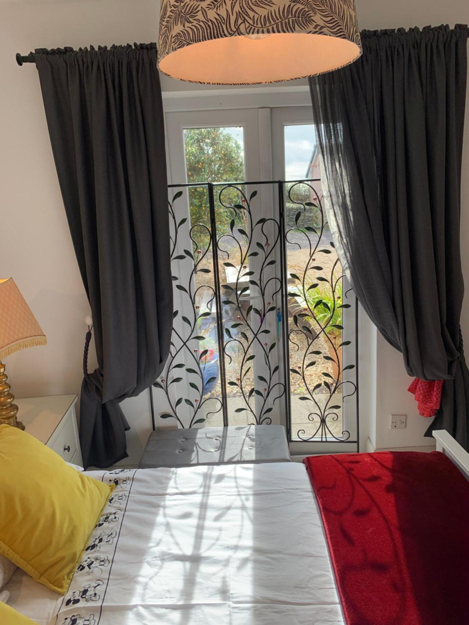 Tig Monbretia Apartment Dingle Ngoại thất bức ảnh